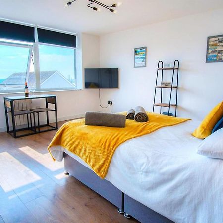 Swn Y Mor - 1 Bedroom Studio - Saundersfoot Extérieur photo