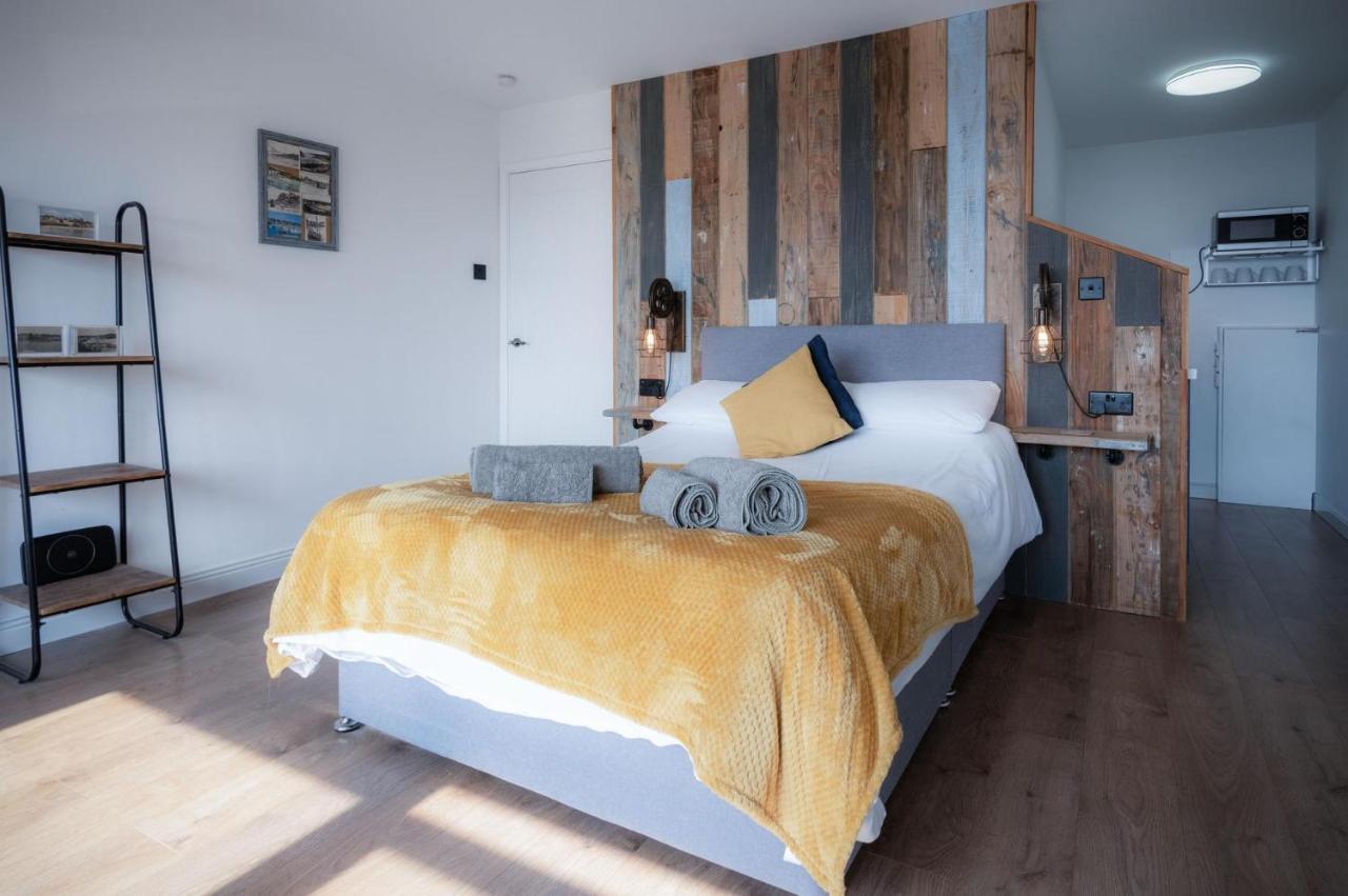 Swn Y Mor - 1 Bedroom Studio - Saundersfoot Extérieur photo